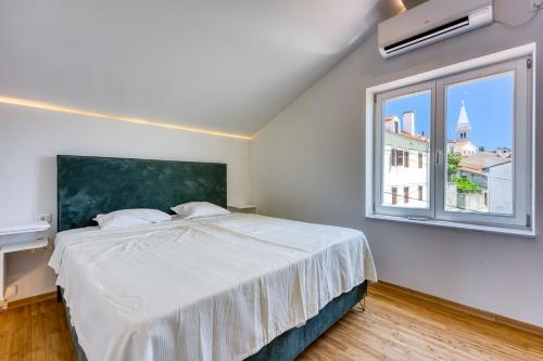 1BR Star Wars Inspired Duplex Loft /w Sea View - Happy Rentals