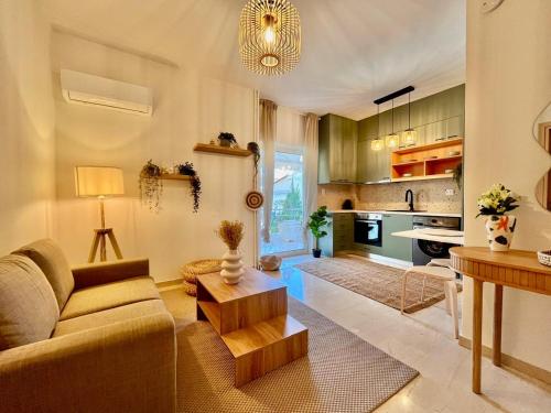 New Comfortable apt in Glyfada