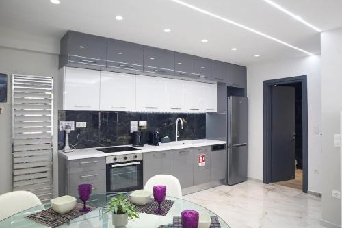 #Ioannas Apartments Luminus Apartment