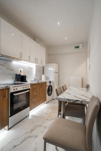 Urban Hide Ioannina - Modern Apartments Ioannina