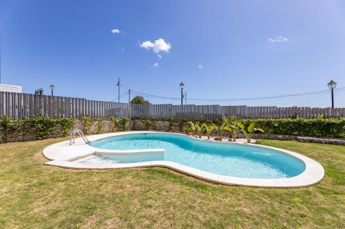 Bright & Modern Los Pacos Retreat - 3 Bedroom - Pass the Keys