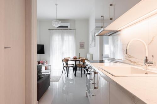 Blanc, 2BD Apartment in City Center