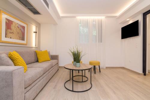 SKNG Residence