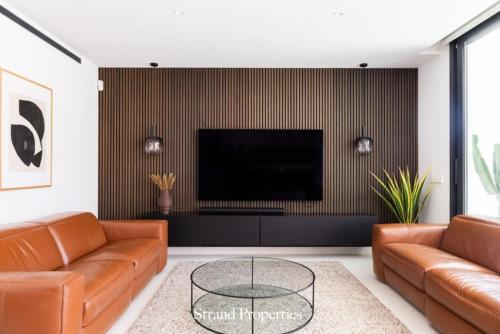Modern Garden Villa Apartment with a Spacious Terrace
