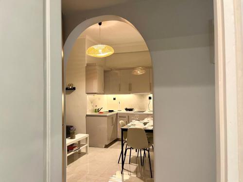 Entire 2 Bedroom Apartment in Athens City Center