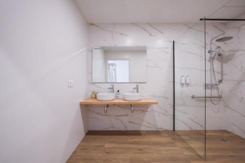 Noveo Fusta Marina Suites