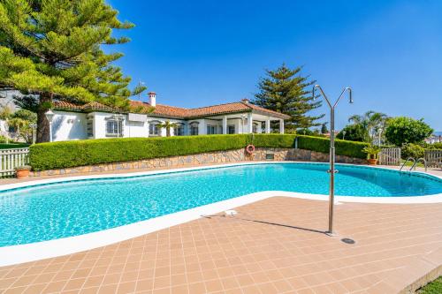 Cubo's Villa Galemar Torremolinos Pool & Padel