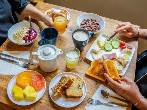 ibis Styles Paris Tolbiac Bibliotheque