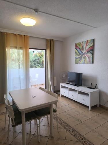 Apt las Américas Parque Cattleya