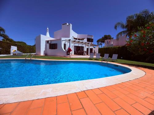 Villa Vilamoura, Piscina Jardim Prestige For Home