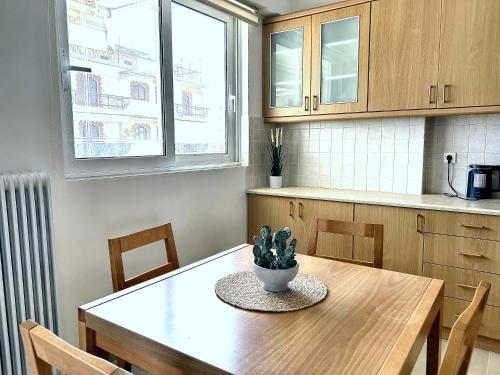 Bright & Stylish Apartment Few Steps to the Beach