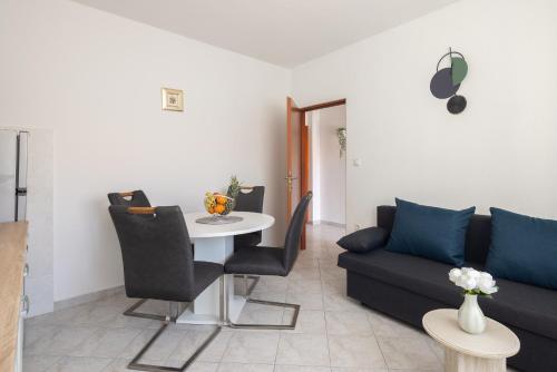 Calma Beachfront Apartments
