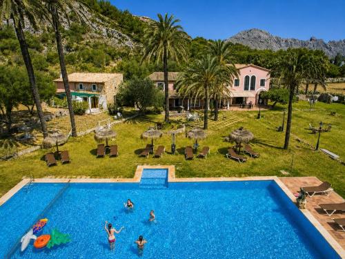 ULLAL - Rural Charm-AGRITOURISM approx 65000 meters PLUS PRIVATE MOUNTAIN villa and Outdoor Adventure Agritourism Apartment EQUIPATED - Private Mountain Path approximately 5 minutes walking from the beach -Ideal for relaxation