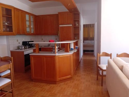 Linda Flat 4 Glyfada