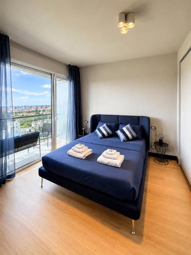 Skyline House - FREE PARKING & TERRACE