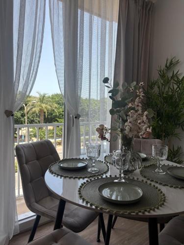 Premium Calp holiday, 3 min beach with pool