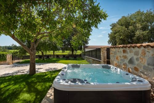 Villa Brisa - 3 En-Suite Bedrooms and Private Jacuzzi