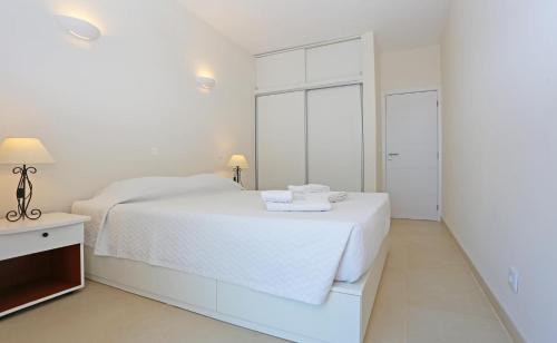 A08 - Magnolia Sea View Apartment