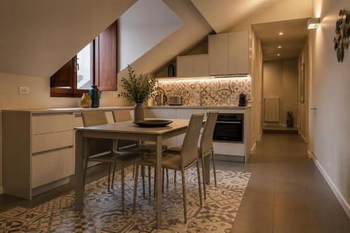 ComeCasa Duomo Exclusive 2 Bedrooms Apartment