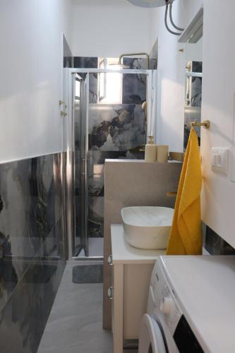 Charming flat near center and beach