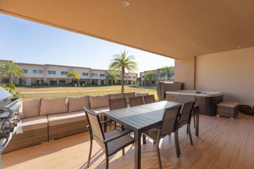 7458 Modern 9 guests 3 suites jacuzzi 8 min Disney photo 43