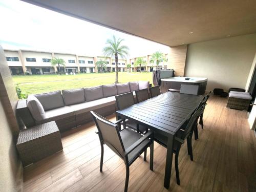 7458 Modern 9 guests 3 suites jacuzzi 8 min Disney photo 41
