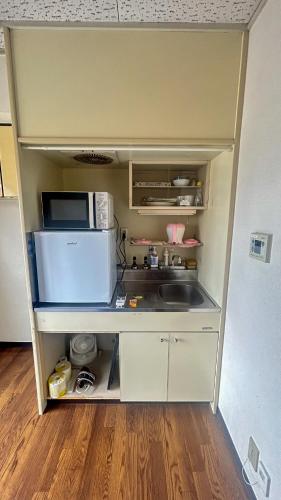 One Room Apartment 304 - 3 minute from train station - Quiet area