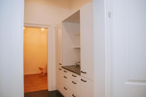 Room4Art Apartments L1 Hauptbahnhof