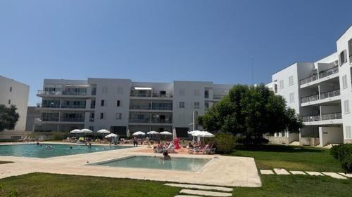 Amazing V3 Marina Lagos-piscina