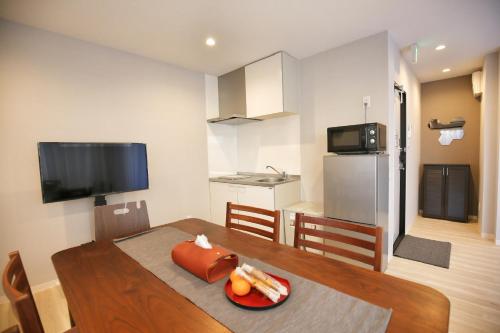 DJX2F Spacious 68 sqm Family Home near Asakusa 1 Double Bed 2 Small Double Beds 1 Sofa Bed Double Washbasin Sleeps 6