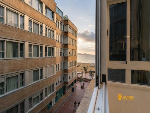 Living Las Canteras Homes - Beachside Spa Parking