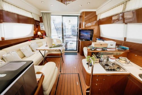 ANIMA MARIS Yacht