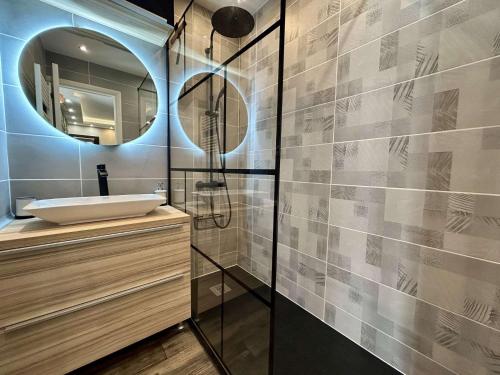 Appt 3 pièces - jusqu'à 6 personnes- Le Cap D'Agde CT210-136