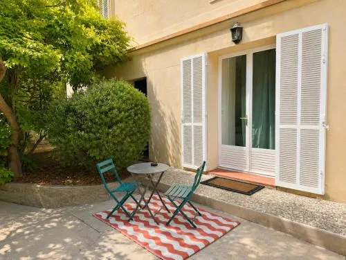 Oasis Secrète à Cannes - Prestigieuse Villa Historique Jardin Ombragé Centre et Plages à Pied photo 3