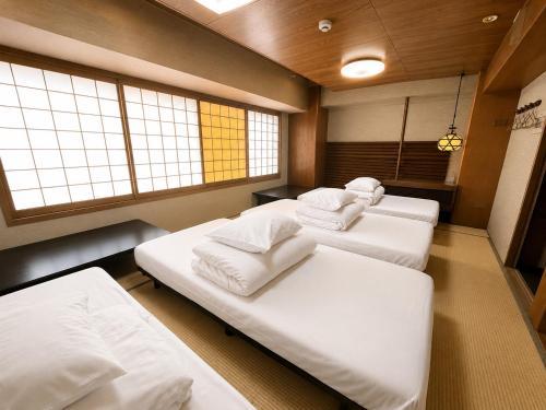 Osaka Guesthouse Sakura