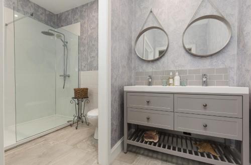 West End Townhouse photo 36