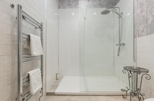 West End Townhouse photo 37