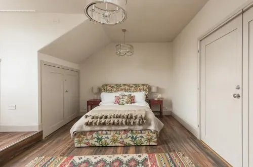West End Townhouse photo 8