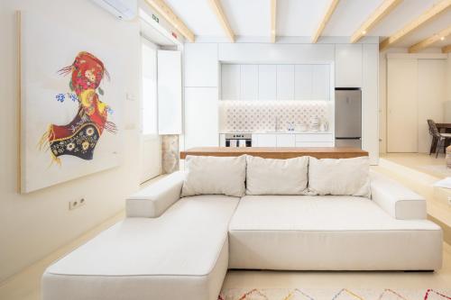 Fátima's Place - Cozy Loft in Old Town Viana