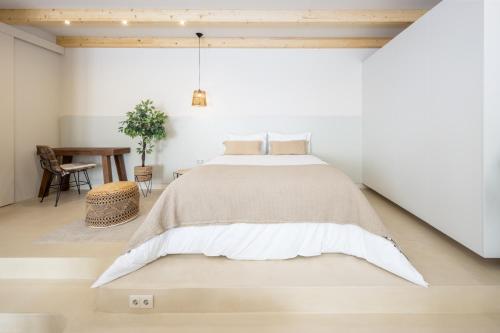 Fátima's Place - Cozy Loft in Old Town Viana