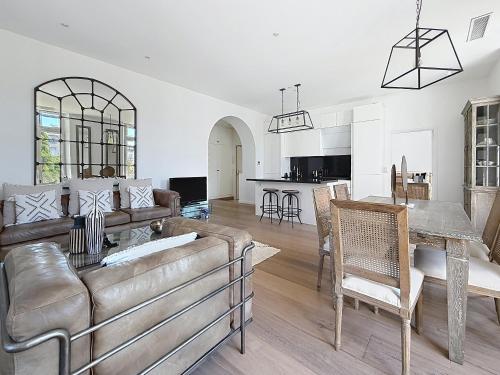 Beautiful 3 bedroom Carlton Canada 403