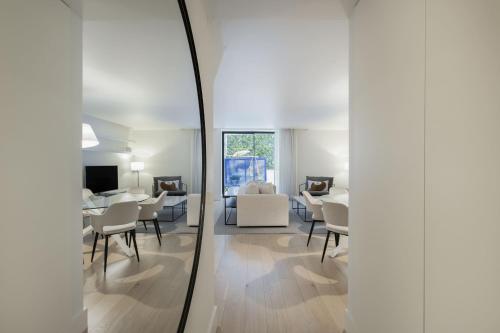 Chiado Prime with Terrace by Homing