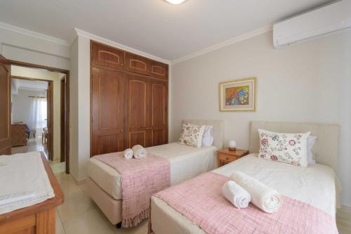 Cortes Reais Sea view - by hdproperties