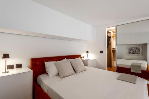 StayEasy Suite Rosales3 - Metro and Parking