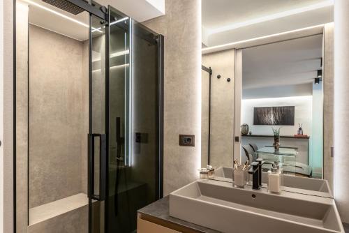 StayEasy Suite Rosales3 - Metro and Parking