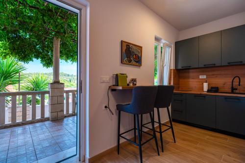 Apartments Alo Jozic