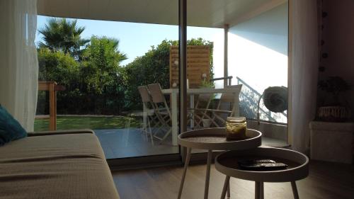 Appartement avec jardin et piscine