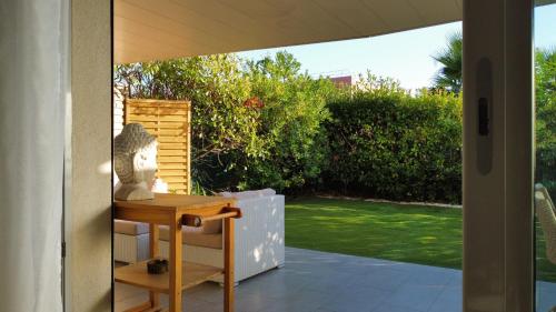 Appartement avec jardin et piscine