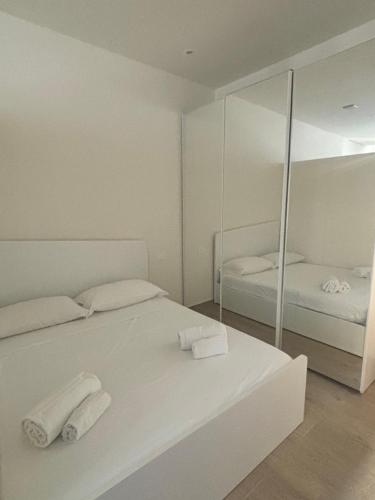 Linate Design Loft 50 mt metro M4 I Duomo 10min - WiFi I free parking