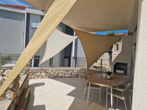 Apartment Vuruna, Novalja, Pag Island